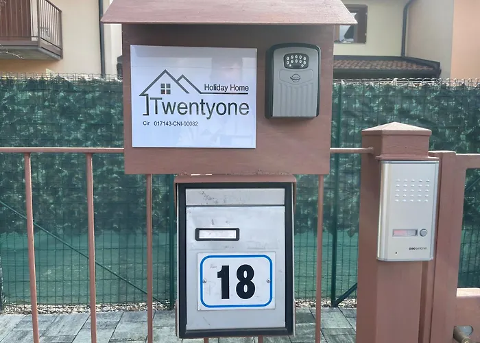Twentyone * 皮索涅
